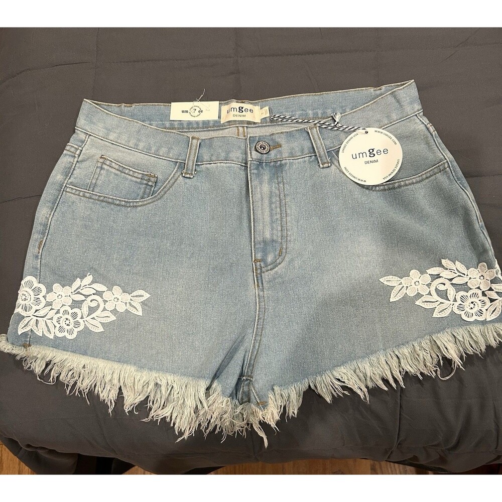 Umgee White Wash Denim Shorts Size 7 New With Tags